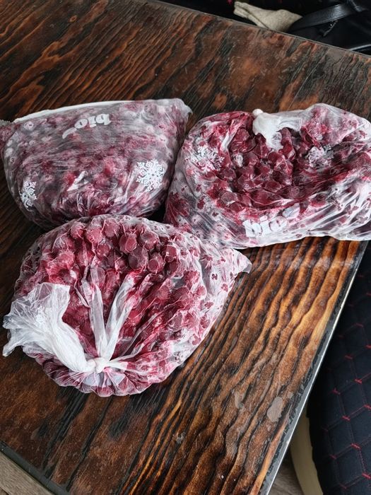 Картошка и вишня.