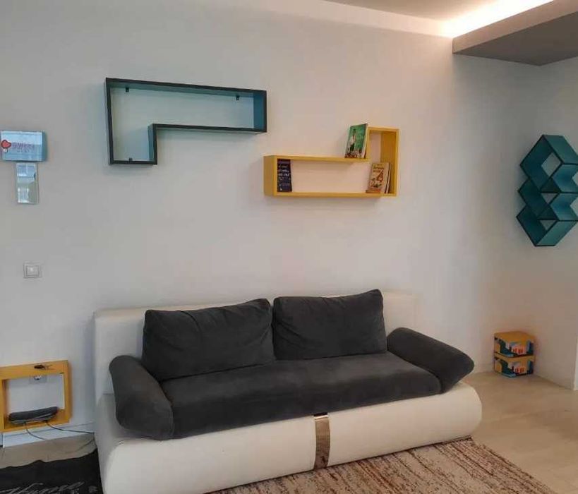 Дава се под наем Тристаен апартамент в Пловдив, Център - 90 кв.м за 255 € - Снимка #5