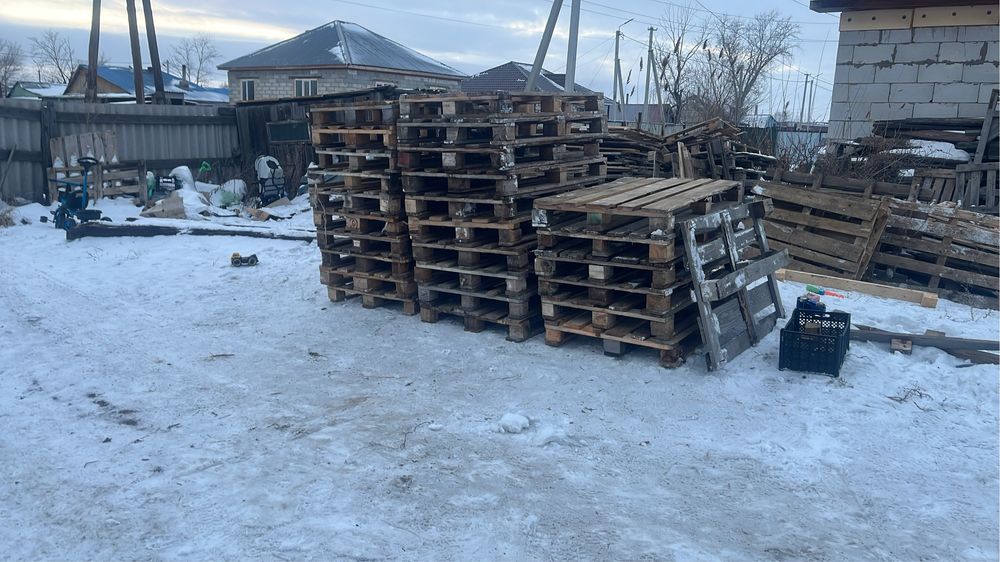 Продам поддоны евро