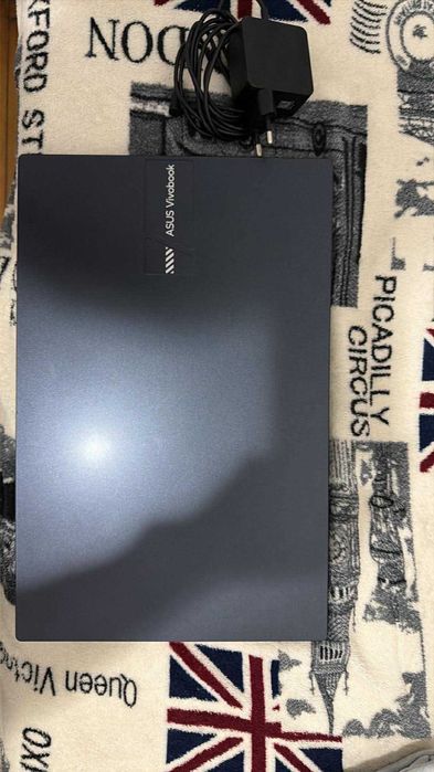 Laptop ASUS VivoBook 15 A1504ZA cu procesor Intel® Core™ i5-1235U