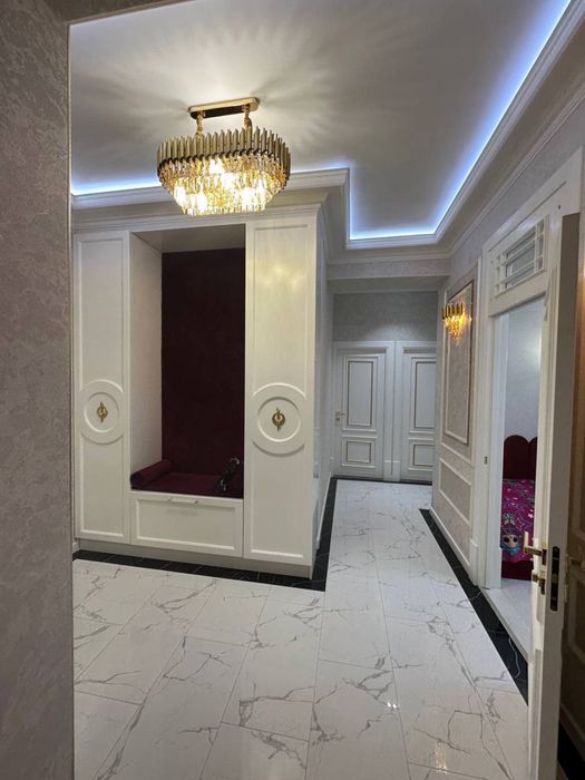 Продается квартира в ЖК Shoxsaroy Uylari