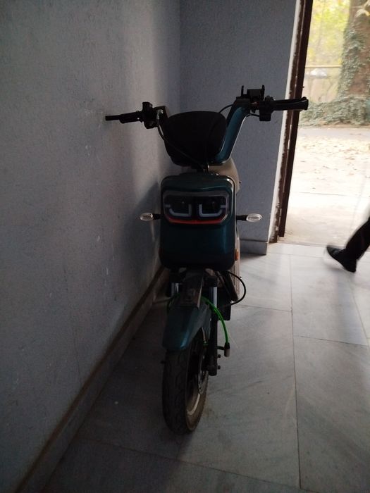 Skuter. Holati yangi