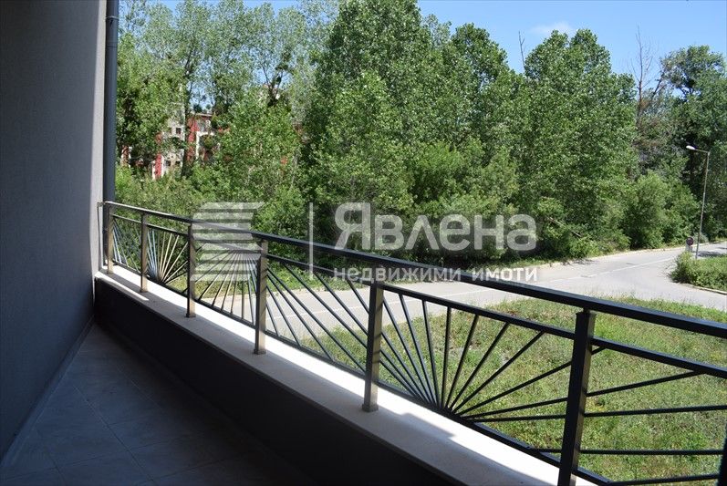 Продава се Едностаен апартамент в Царево - 50 кв.м за 1296 €/кв.м - Снимка #4