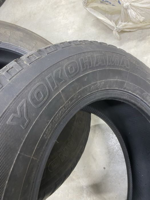 Летни шины 285/60/18