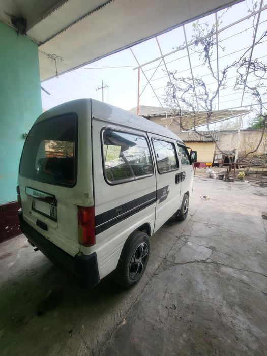 Damas 1 rusumi 1996 yil