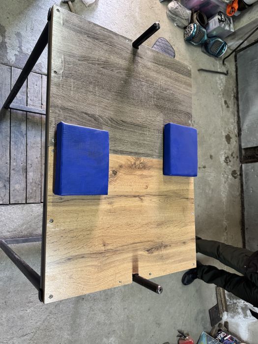 Стол для армрестлинга