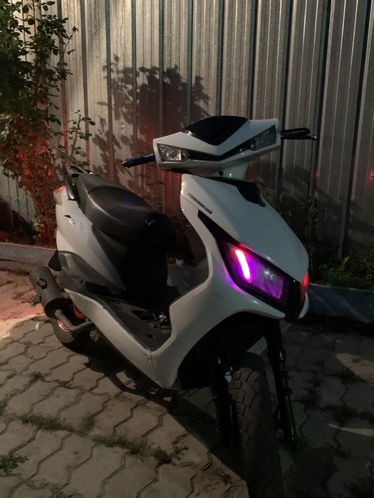 Продам мопед м8 про на ходу