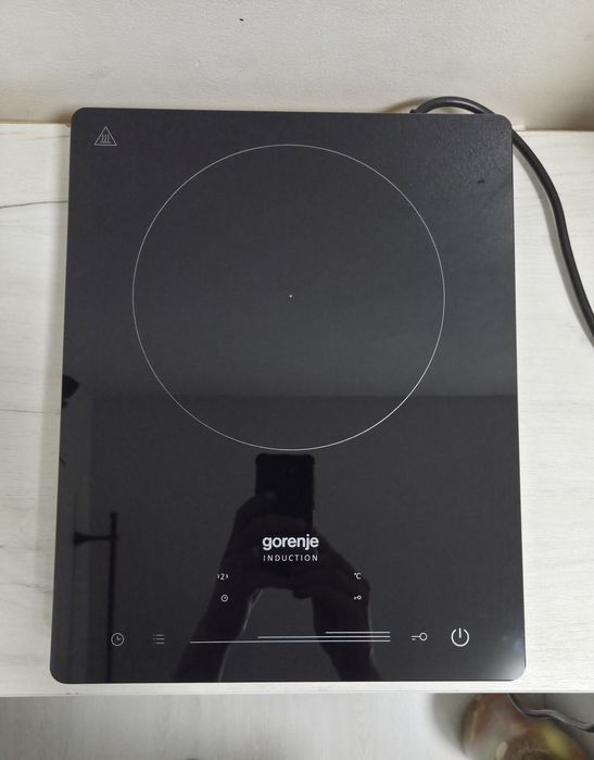 Plită cu inducție Gorenje 2000W + cutie