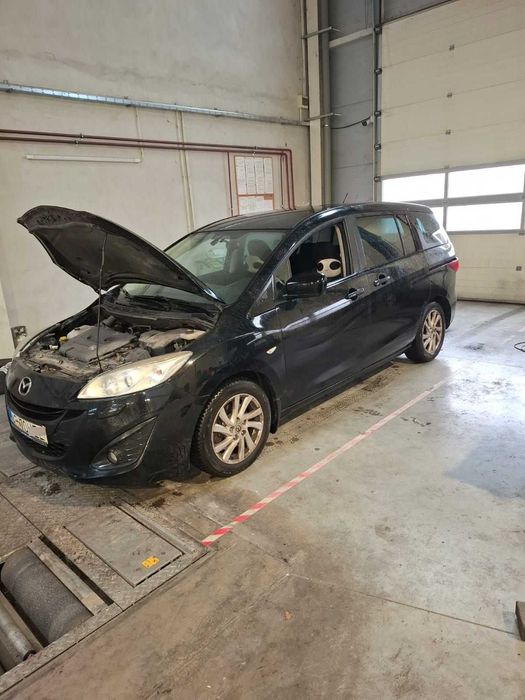 Vând Mazda 5 2.0i TX