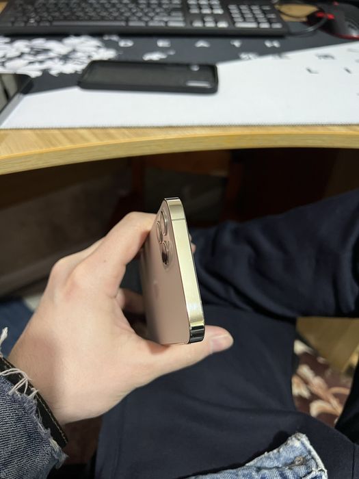iPhone 12 pro 128gb. Gold