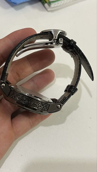 Часы  Patek PHILIPPE