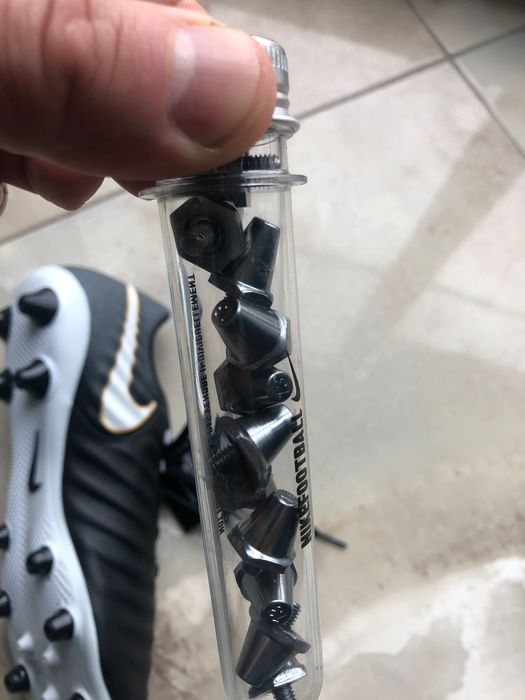 Nike tiempo номер 43