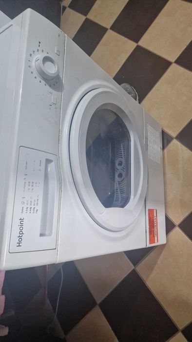 Uscator haine rufe HOTPOINT
