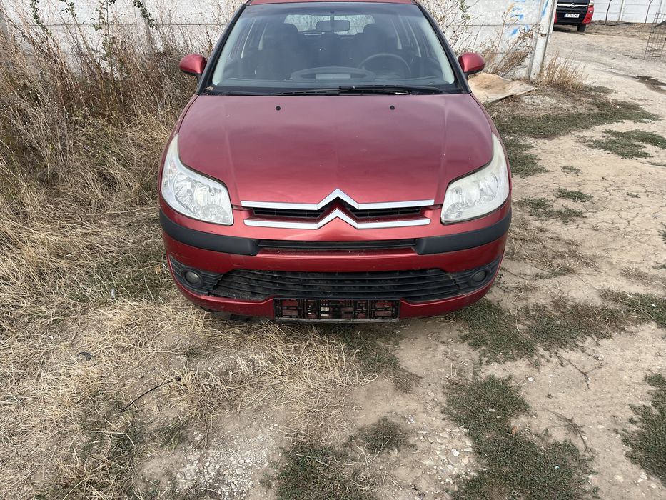 Dezmembrez Citroen C4 1.4 benzina 2004-2009