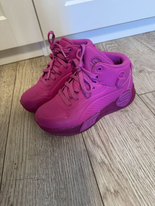 Маратонки skechers 33.5 размер светещи