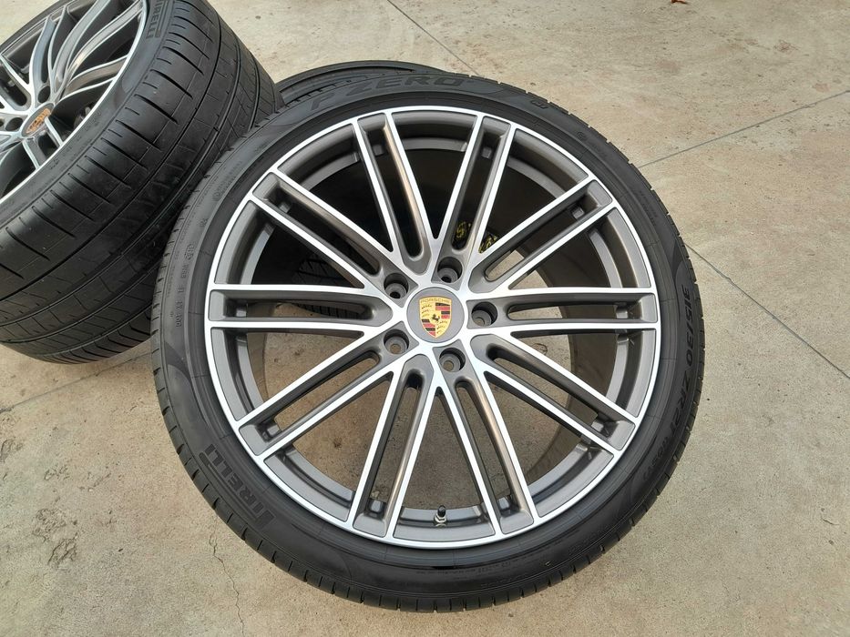 Doua jante spate 21 toli originale porsche panamera COD 971601025AE