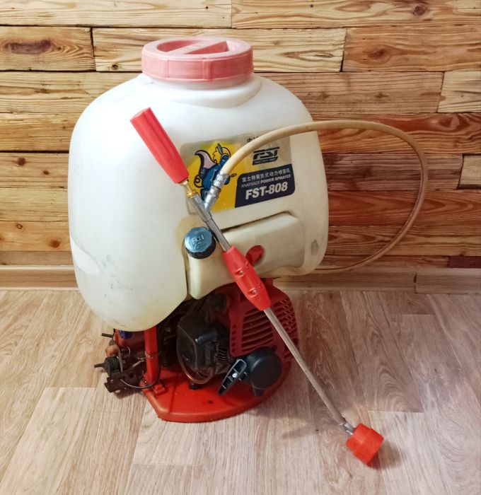 Опрыскиватель в идеальном состоянии