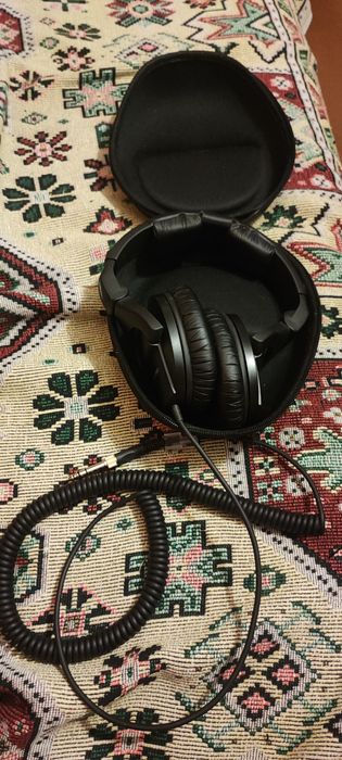 Продам мониторные наушники Sennheiser HD 280 Pro
