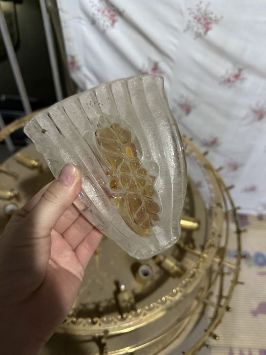 Люстра большая 2 шт