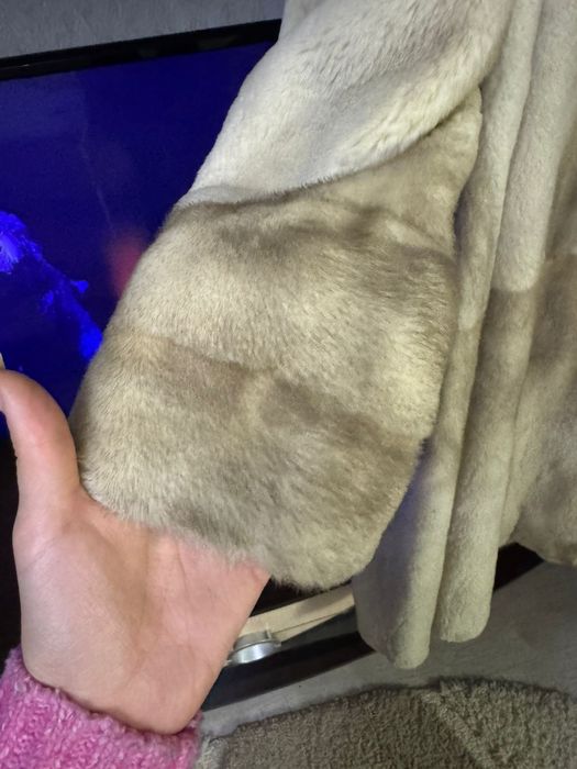 Продам норковые шубы