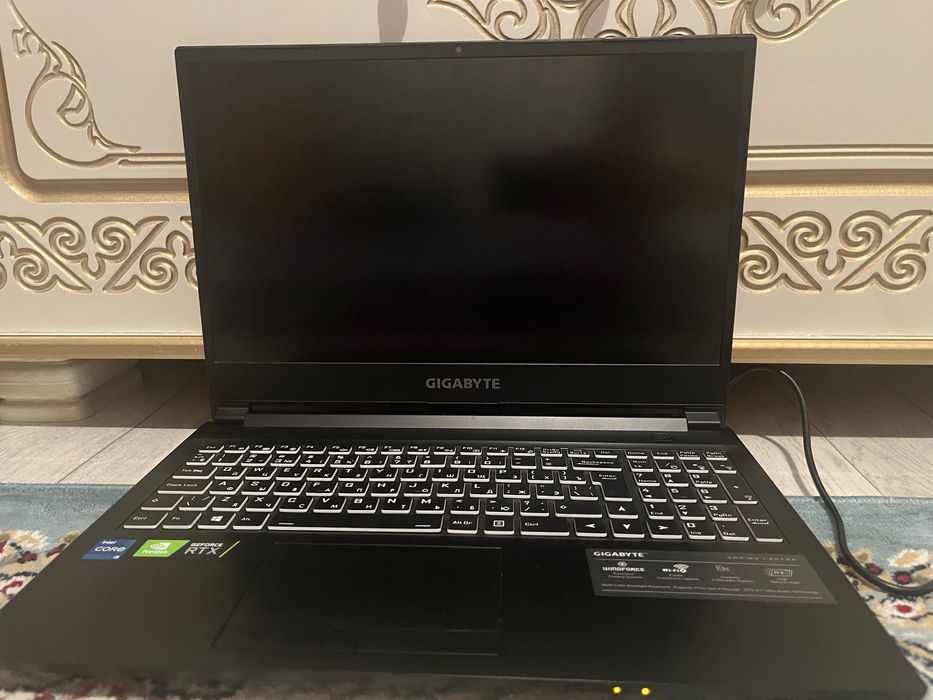 Игравой ноутбук GIGABYTE