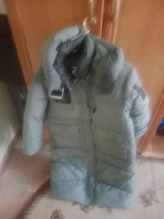 Продам пуховик очень теплый