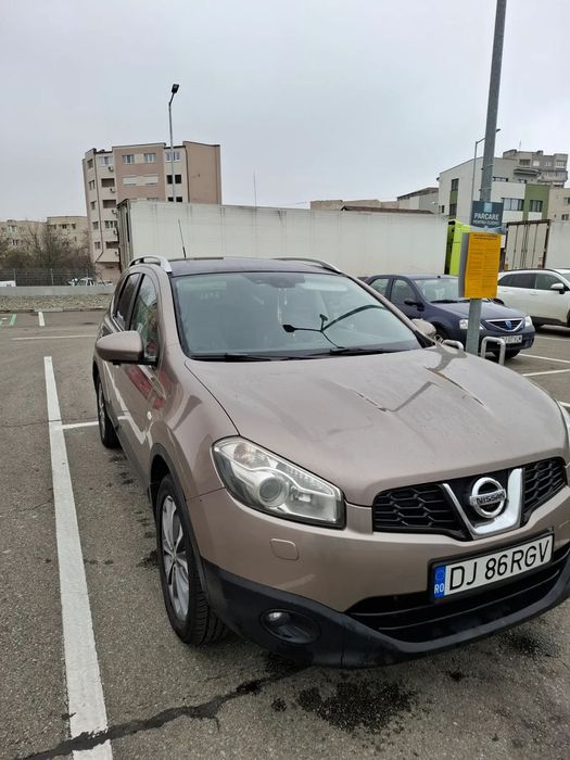 Nissan Qashqai Vand Nissan Qashqai+2 Tekna Plus 1.6 DCI 4x4-130 CP, Bosse, Camere360