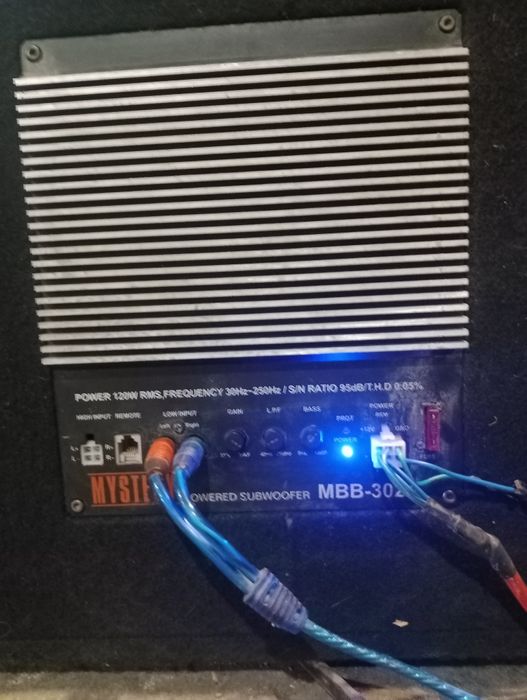Продам сабвуфер mystery