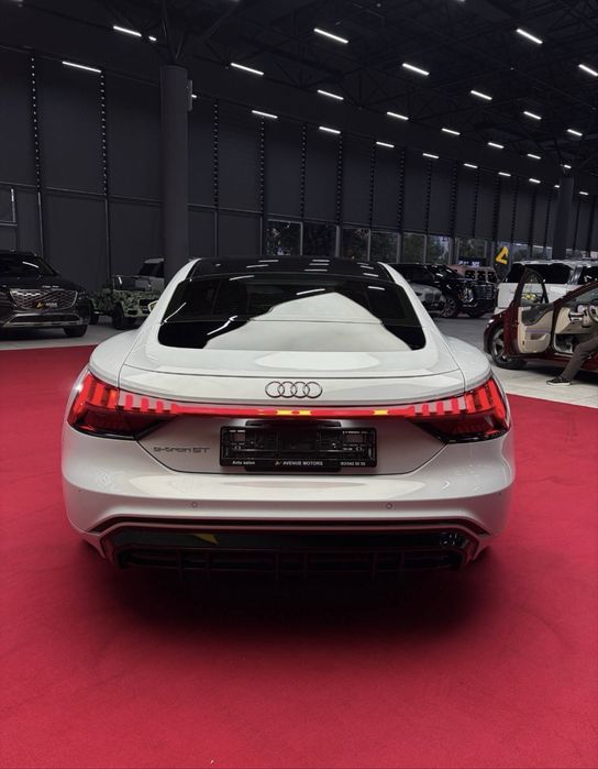 Audi gt 700 ot kuchi obmen uy dom yer moshinaga