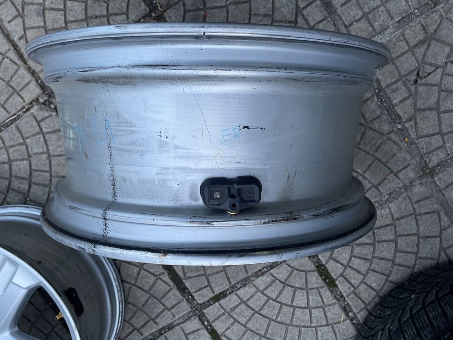 4бр.оригинални джанти Toyota RAV4 18”