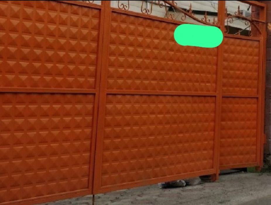 металическая ворота,дверь