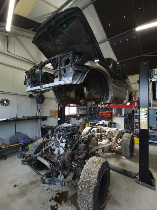 Nissan Patrol y61 3.0 Autoutilitara