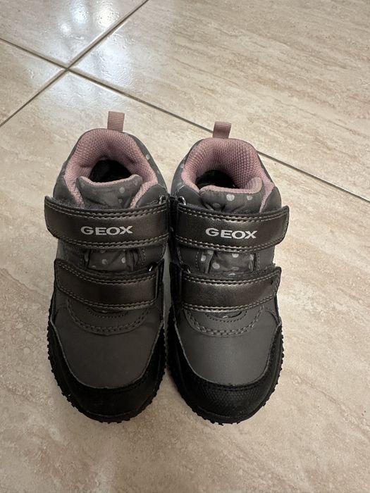 Детские зимние ботинки Geox, для девочки.