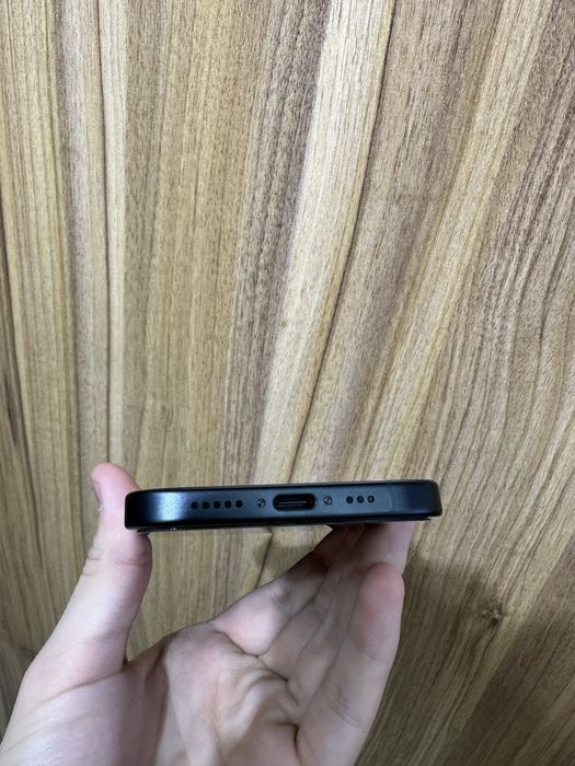 iphone 16 black 128 gb 100% 62 sikl