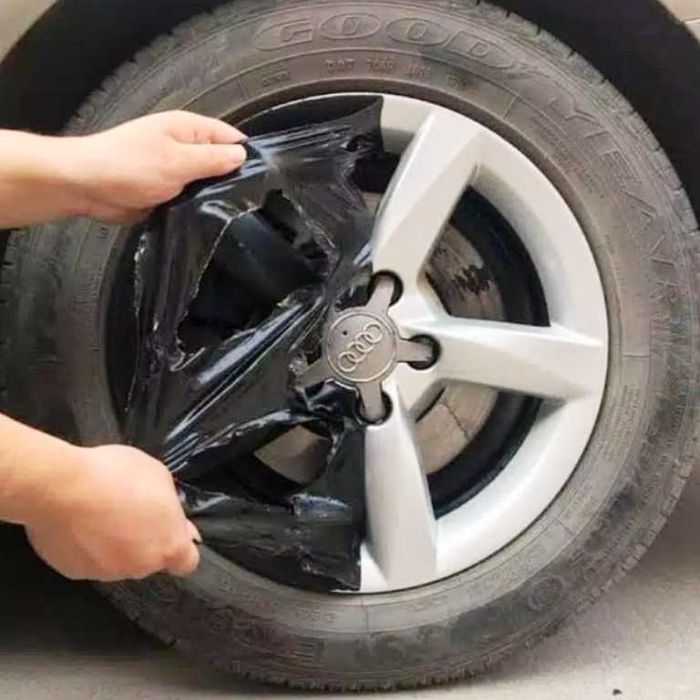 Спрей боя"K2 Color Flex" защитно гумено покритие 400 мл.- Черен Гланц.