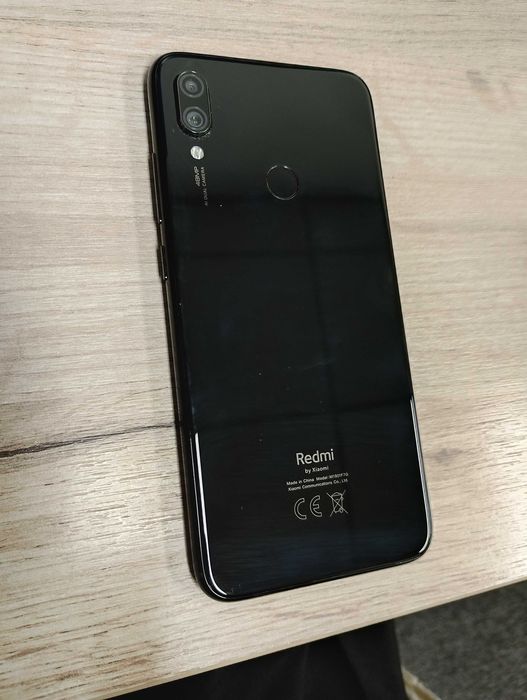 Телефон Redmi Note 7