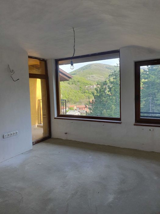 Продава се Многостаен апартамент в Банкя - 201 кв.м за 1319 €/кв.м - Снимка #2