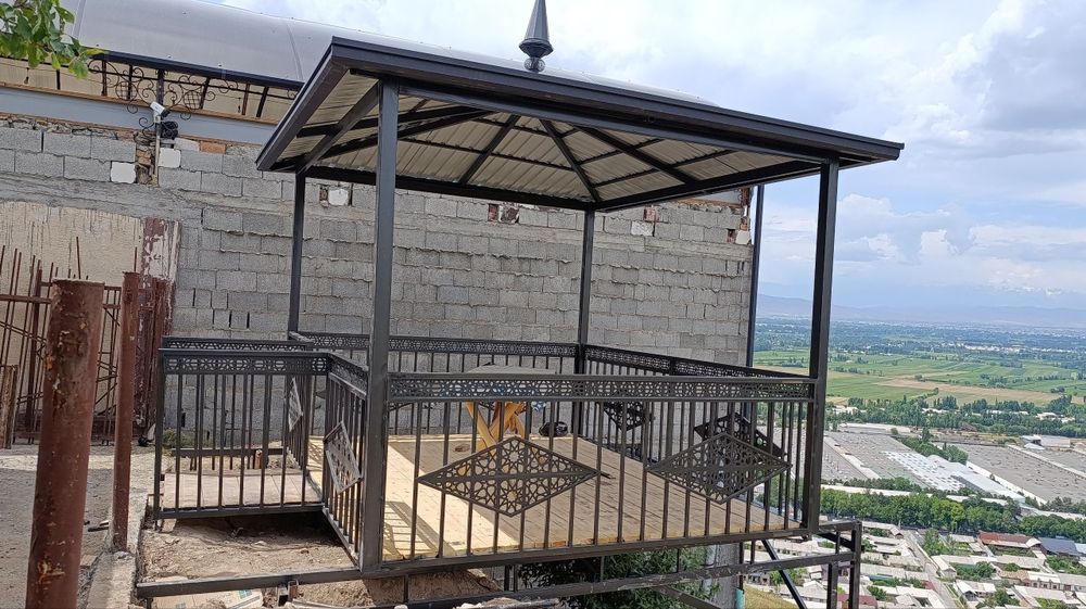 Козерог, навес, перилла, решетка