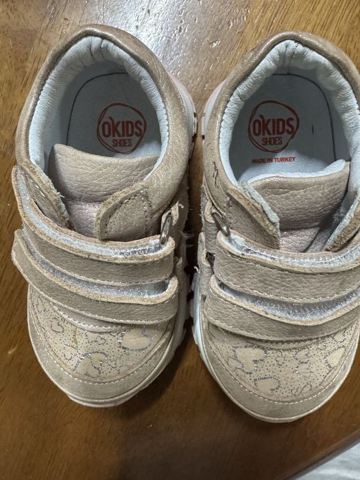 Ботинки для девочки