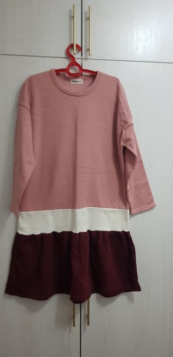 Аёллар куйлаги сотилади