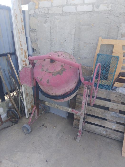 Бетономешалка продам