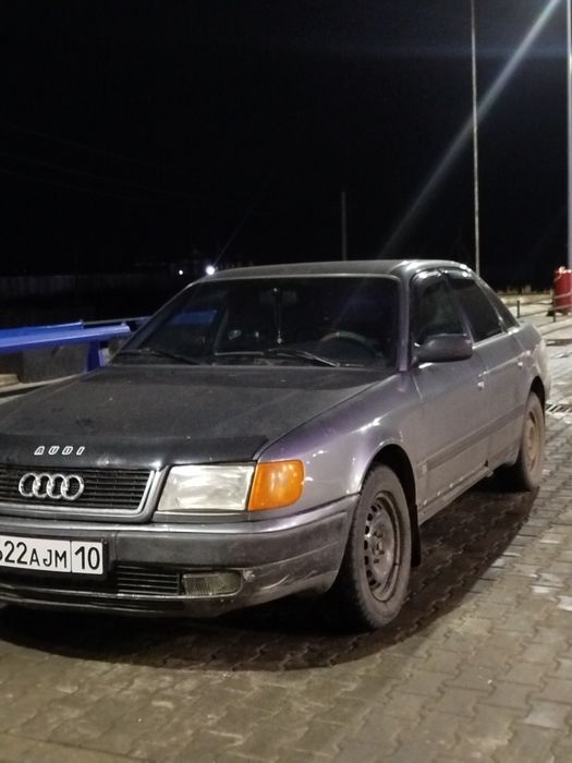 Продам Ауди 100 С4