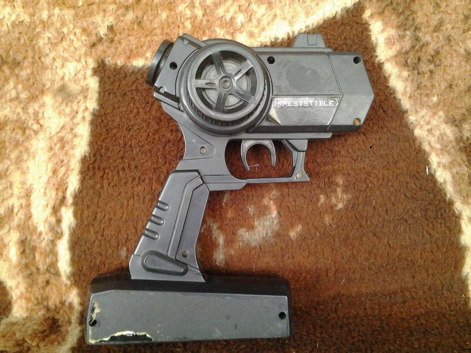 2. Telecomanda 27MHz Radio - Statie diverse vehicule***