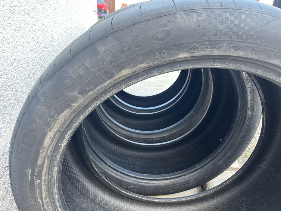 Continental 285/40/22