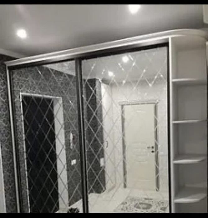 Продается шкаф , гардероб