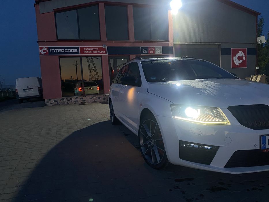 Vând Skoda Octavia VRS