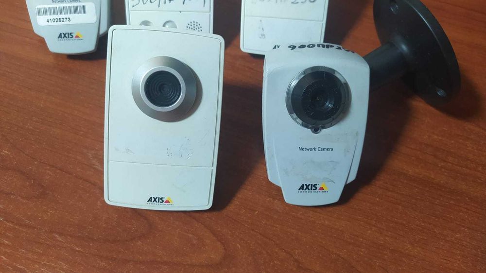 Камера видеонаблюдения AXIS