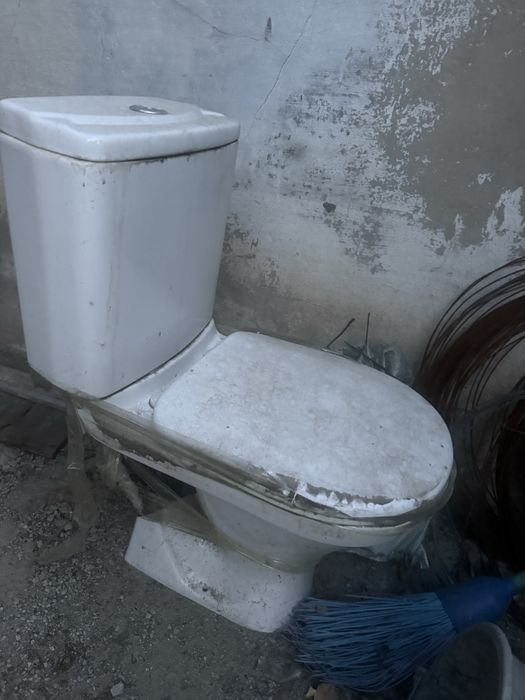 Строительный унитаз бу