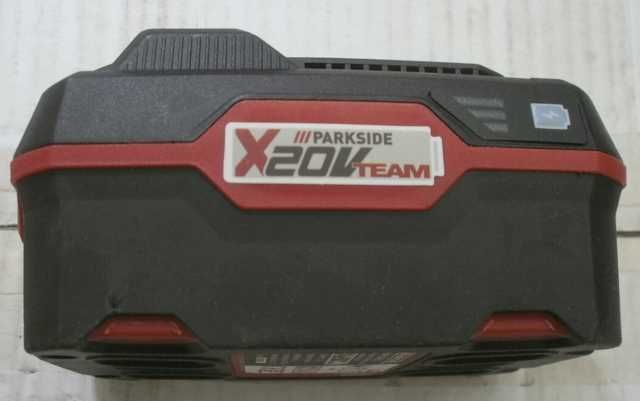 Продавам батерия PARKSIDE 20V 4Ah X-TEAM