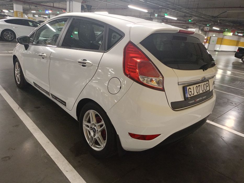 FORD Fiesta TITANIUM 1.6 TDCI 2014